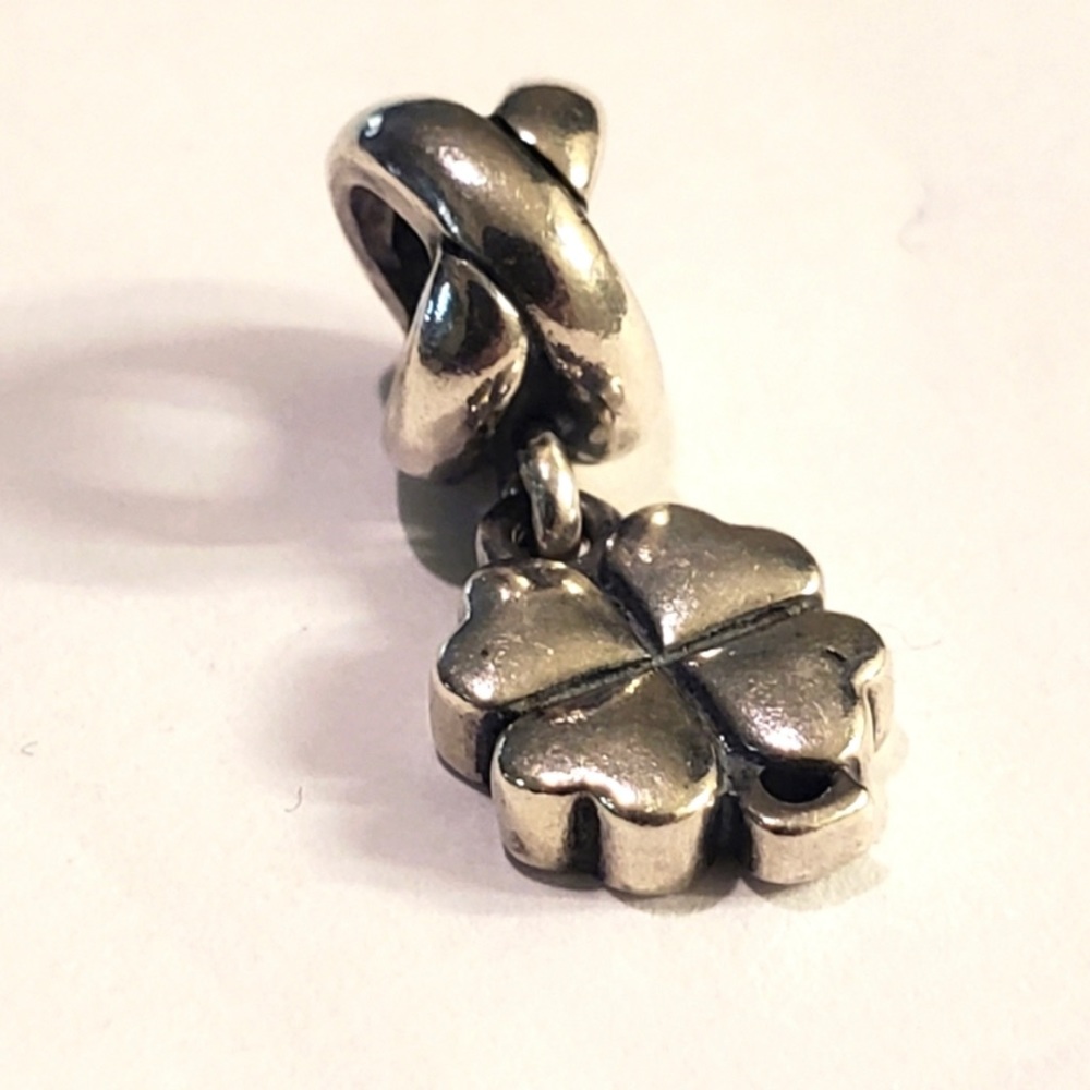 Authentic Pandora Green Four Leaf Clover Charm Enamel S. Silver